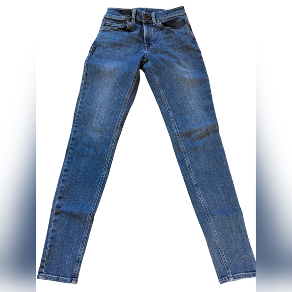 L.L. Bean skinny stretch jeans - Picture 1 of 6